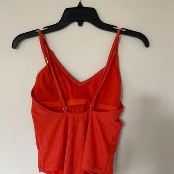 One piece swimsuit - Picture 4 of 9